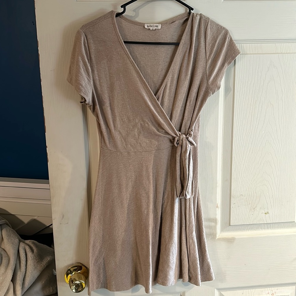 Cute tan dress